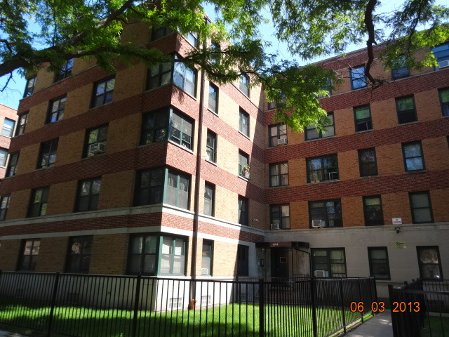 2545 W Fitch Ave Apt 203, Chicago, Illinois  Main Image