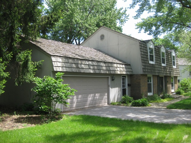 4 Black Twig Rd, Rolling Meadows, Illinois  Main Image