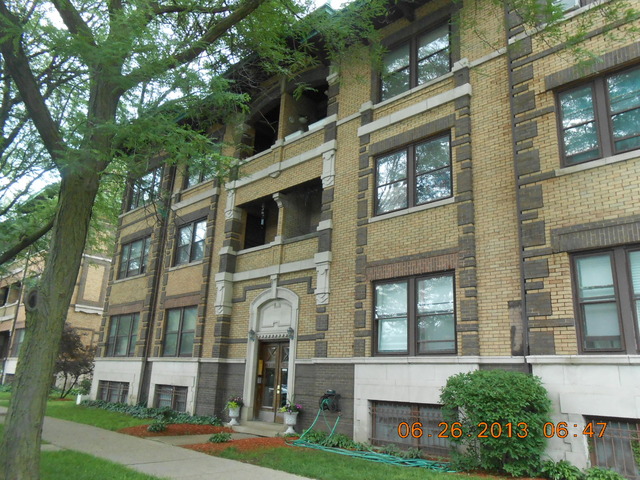 933 E Hyde Park Blvd Unit 2, Chicago, Illinois  Main Image