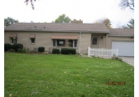 photo for 2010 Hawthorne Dr