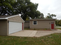 3830 32nd Ave, Moline, IL Image #8601535