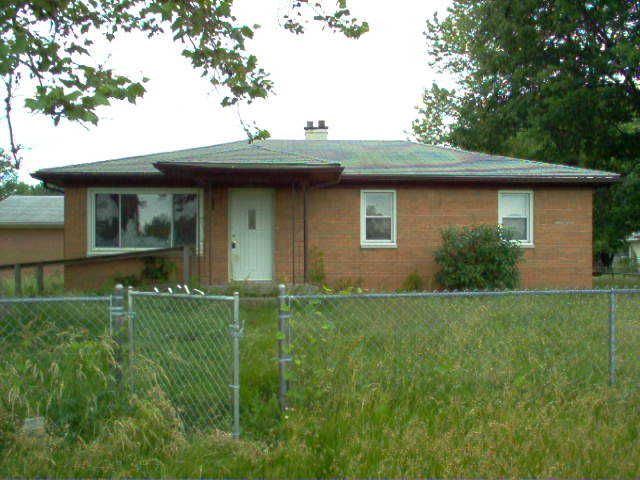 4020 W Clover North Dr, Fairland, IN Main Image
