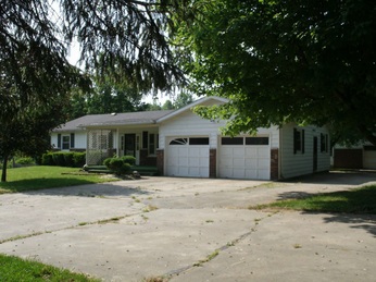 2107 E Wellsview Rd, Connersville, IN Main Image