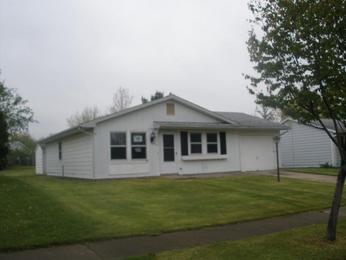 1008 Bellvue Dr, Kendallville, IN Main Image