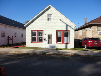 2610 Schrage Ave, Whiting, IN Main Image