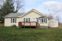 428 E 1st St, Lynnville, IN Image #4226199
