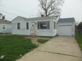 5814 Speedway Dr, Indianapolis, IN Main Image
