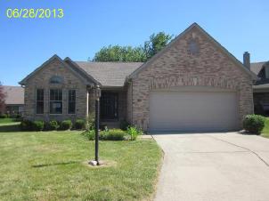 7272 Wolffe Dr, Fishers, IN Main Image