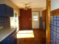 565 E Market St, Newport, IN Image #7449987