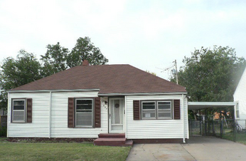 627 W Kinkaid St, Wichita, KS Main Image
