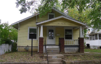 photo for 1194 SW Woodward Ave