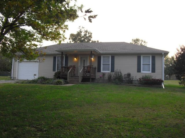 4753 Petros Road, Bowling Green, KY Main Image