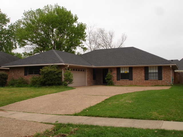 10012 Village Green Dr, Shreveport, LA Main Image