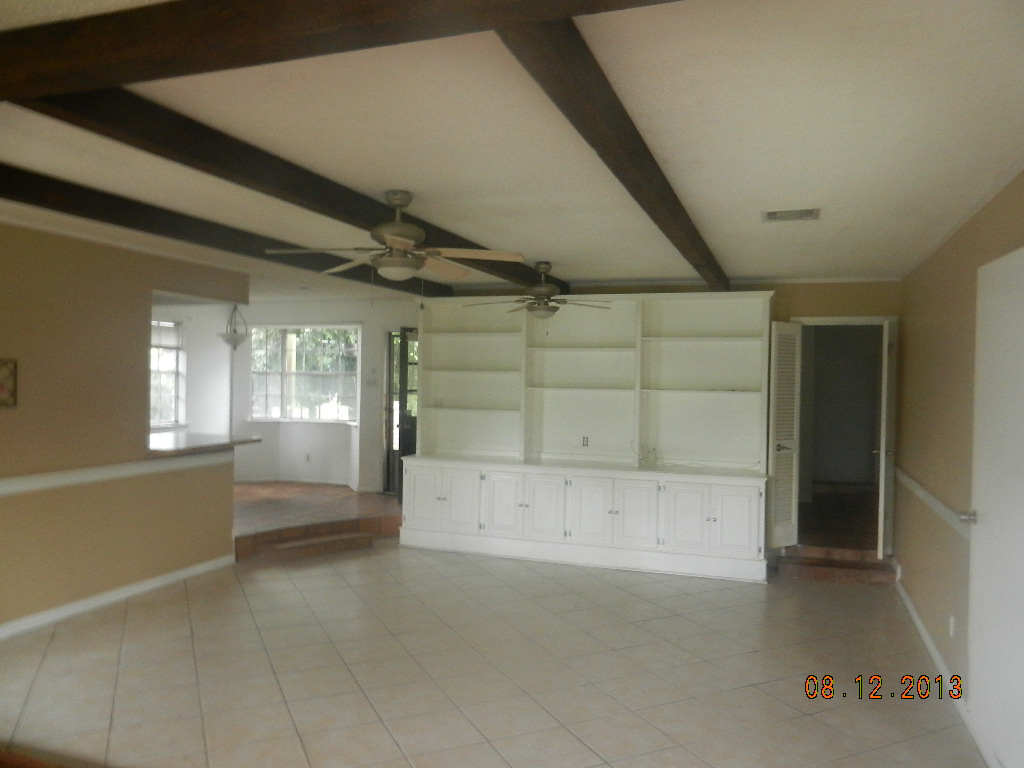 4221 Pommard Drive, Kenner, LA Main Image