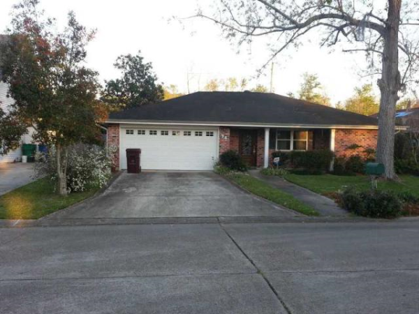 94 Dunleith Dr, Destrehan, LA Main Image