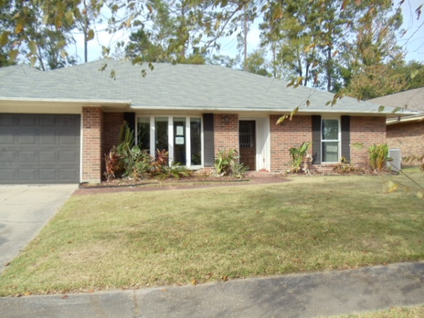 1406 CONSTITUTION Dr, Slidell, LA Main Image