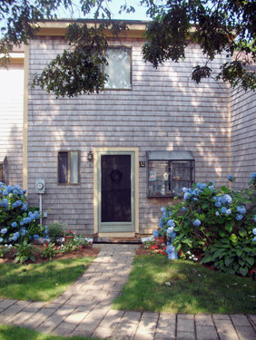 32 Roundhouse Rd, Monument Beach, MA Main Image