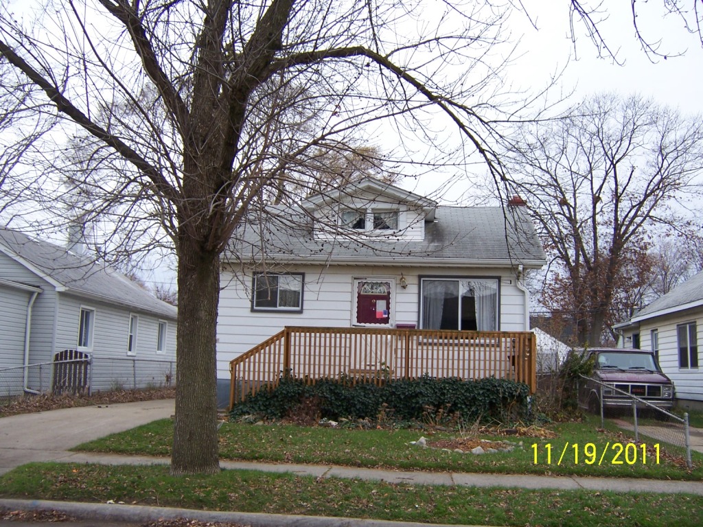 23721 Hoover, Hazel Park, MI Main Image