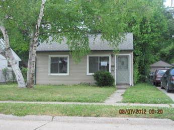 1449 E Harry Ave, Hazel Park, MI Main Image