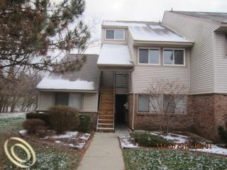 2600 Davison Ave # 216, Auburn Hills, Michigan  Main Image