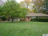photo for 2365 Maple Dr