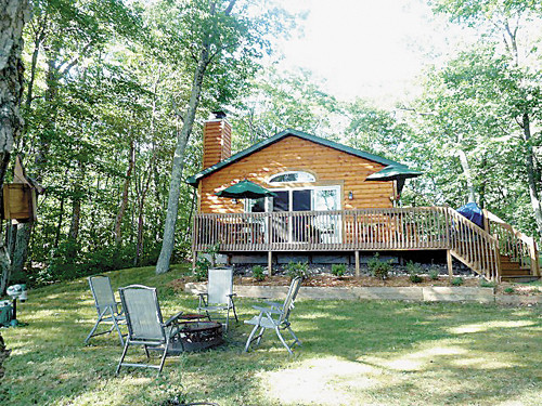 W2977 Spruce Street, Saint Ignace, MI Main Image