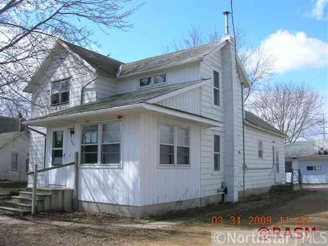 807 N Main St
