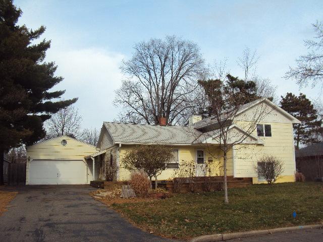 845 Brisbin St, Anoka, MN Main Image