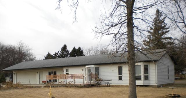 231 5th Street, Walnut Grove, MN Main Image