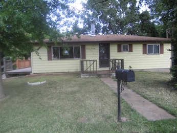 2168 E Highview Dr, Arnold, MO Main Image