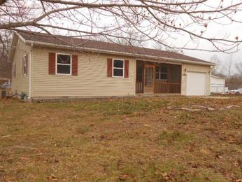1113 Forrest Circle Dr, Cassville, MO Main Image