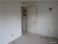 3103 Broken Oak Dr Apt B, Saint Louis, Missouri  Image #5611915