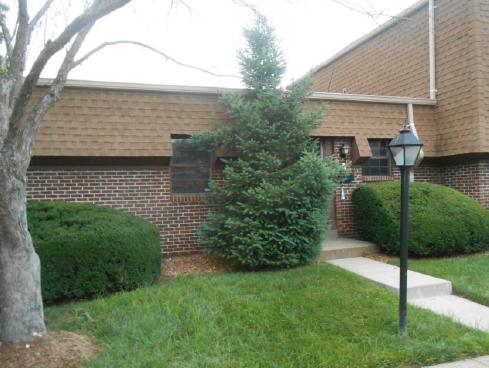 3614 Candlewyck Club Dr Unit A, Florissant, MO Main Image