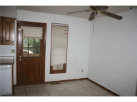 1114 Se Prairie Ln Apt B, Oak Grove, Missouri  Image #6842418