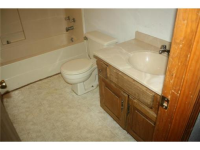 1114 Se Prairie Ln Apt B, Oak Grove, Missouri  Image #6842424