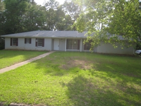 805 MEADOW HILL DR, CLINTON, MS Main Image