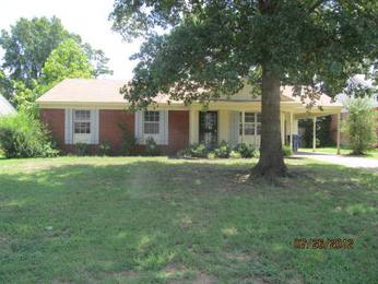 8892 Yorktown Dr, Southaven, MS Main Image