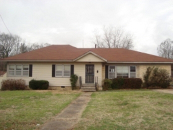 190 S Chesterman St, Holly Springs, MS Main Image