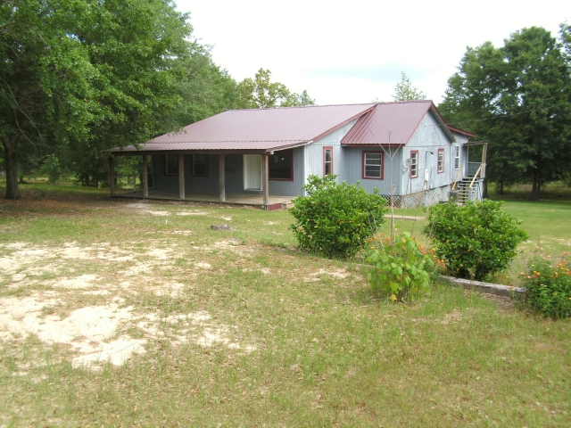 1162 Crenshaw Rd, Lucedale, MS Main Image