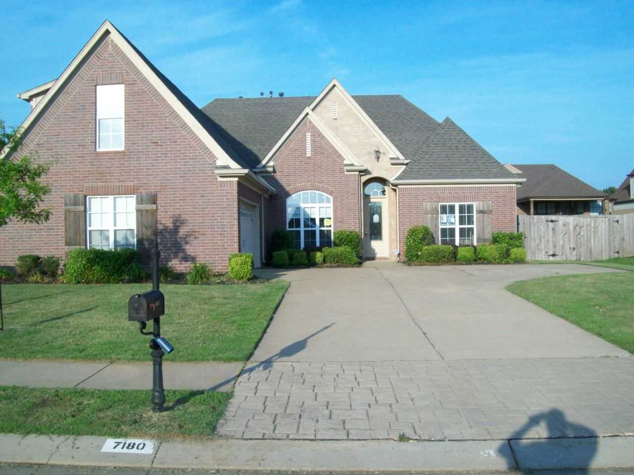 7180 Windswept Ln, Olive Branch, Mississippi  Main Image