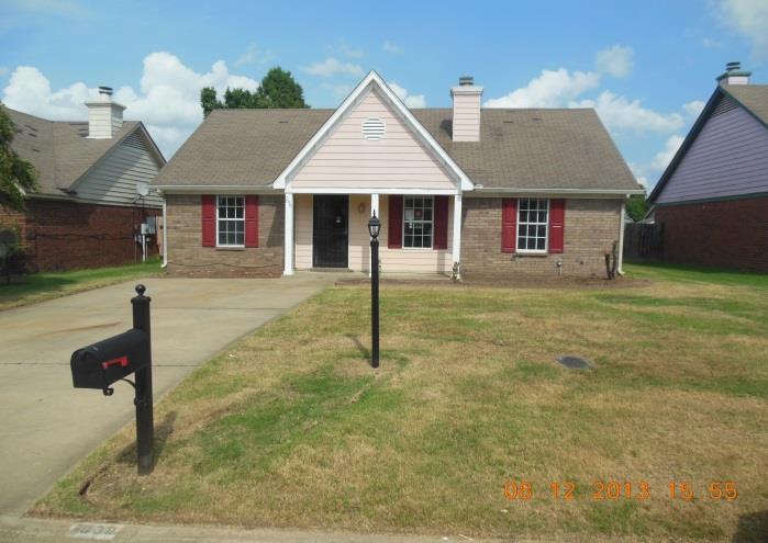 7038 Foxhall Dr, Horn Lake, MS Main Image