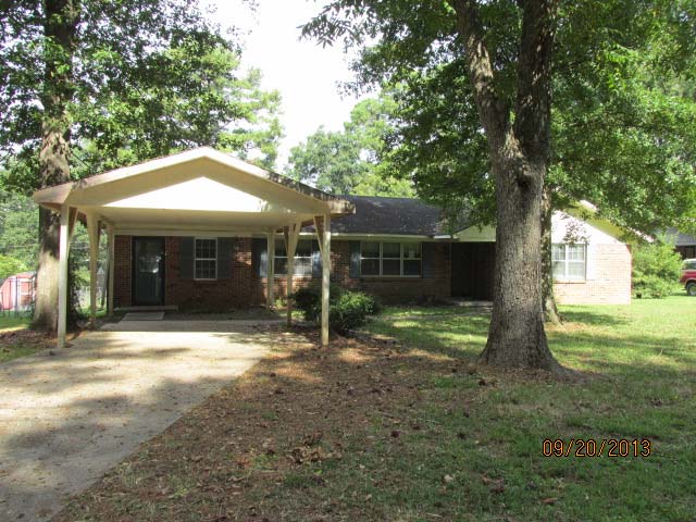 219 Mobile St, Aberdeen, MS Main Image