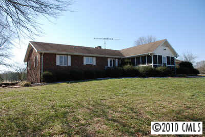 10537 Willow Cove Rd, Norwood, NC Main Image