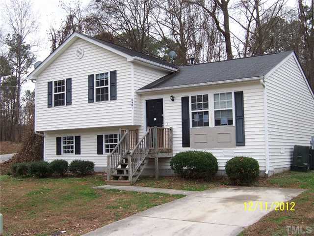 6901 Fox Haven Pl, Raleigh, North Carolina  Main Image