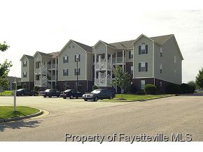 302 Bubble Creek Ct Unit 3, Fayetteville, North Carolina  Main Image