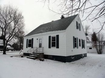 220 Maple St, Kindred, ND Main Image