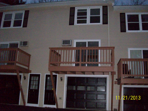 8 Picadilly Court, Manchester, NH Main Image