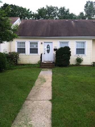 104 Broadgate Ct Unit C, Freehold, New Jersey  Main Image