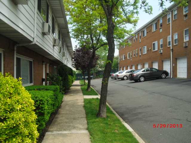 1464 68th St, North Bergen, New Jersey  Main Image