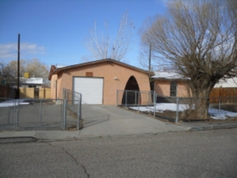 311 N Willow St, Bloomfield, NM Main Image
